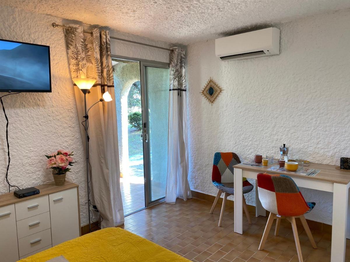 Cassetta 92 Marie-Pierre Apartment Lumio  Bagian luar foto