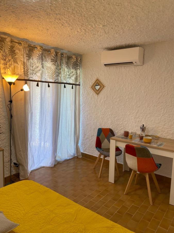 Cassetta 92 Marie-Pierre Apartment Lumio  Bagian luar foto
